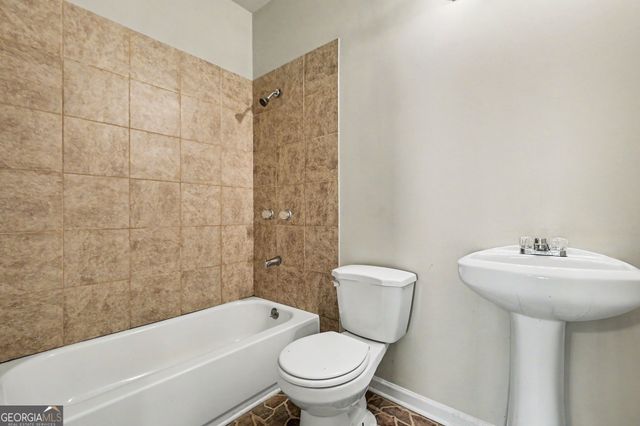 28 Trayton Way, Hiram, GA 30141