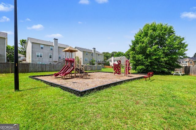28 Trayton Way, Hiram, GA 30141