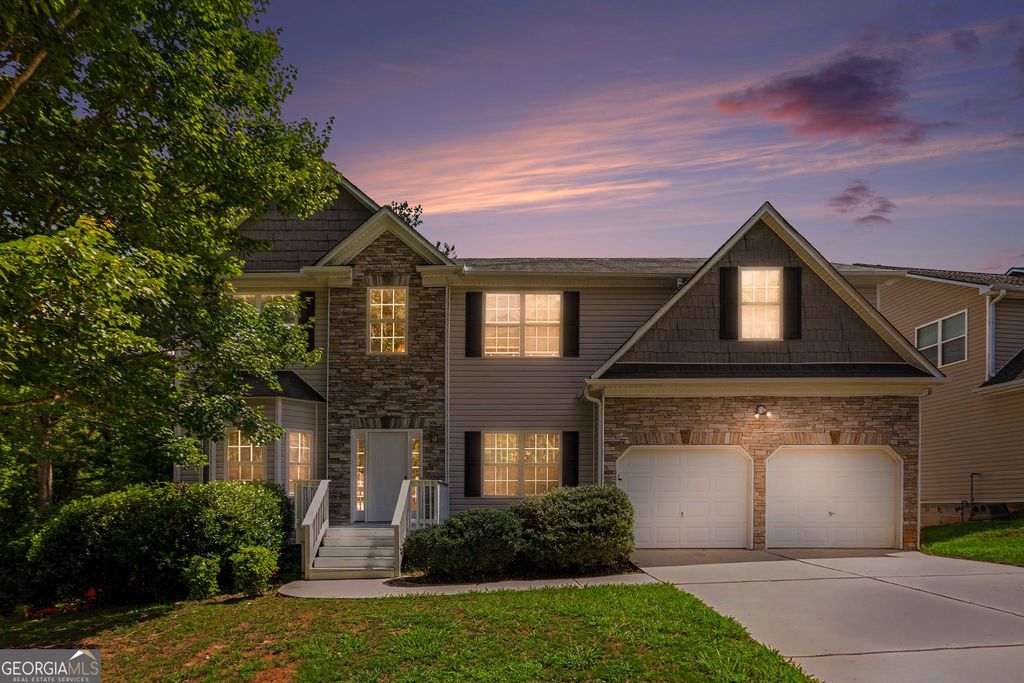 28 Trayton Way, Hiram, GA 30141