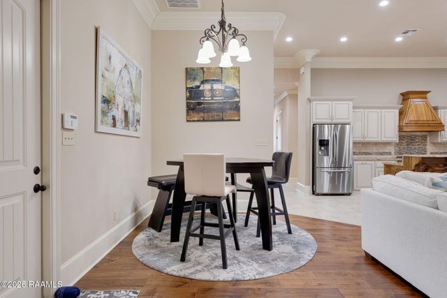 100 Fernridge Drive, Lafayette, LA 70508