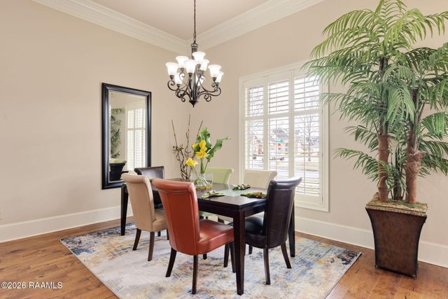 100 Fernridge Drive, Lafayette, LA 70508