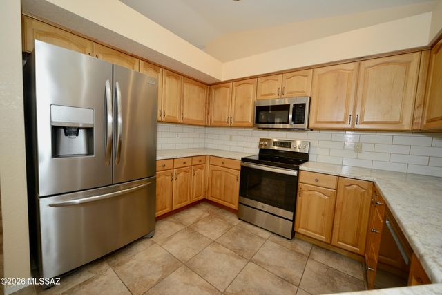 1477 W Desert Jewel Court, Green Valley, AZ 85622