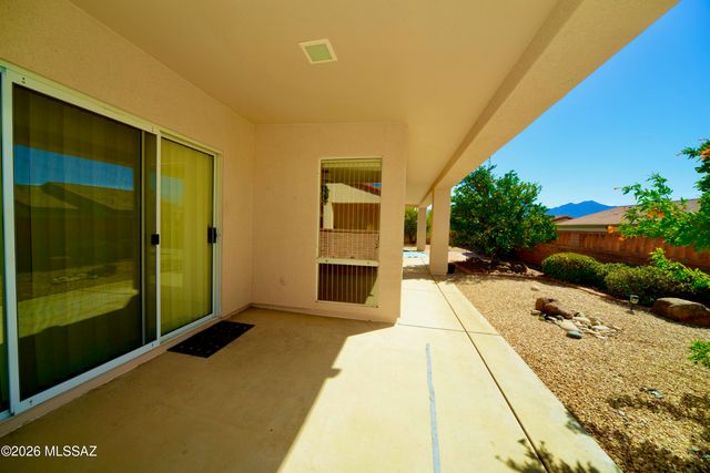 1477 W Desert Jewel Court, Green Valley, AZ 85622