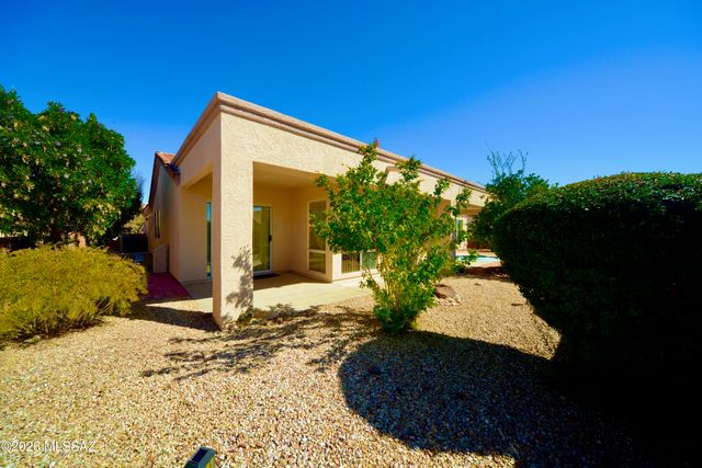 1477 W Desert Jewel Court, Green Valley, AZ 85622