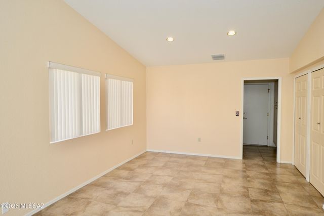 1477 W Desert Jewel Court, Green Valley, AZ 85622