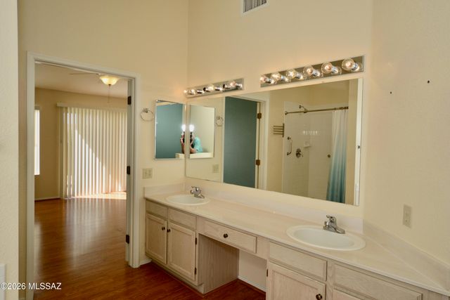 1477 W Desert Jewel Court, Green Valley, AZ 85622