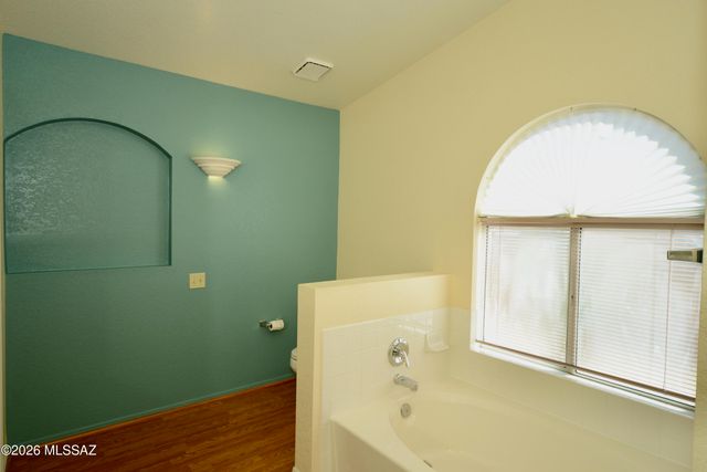 1477 W Desert Jewel Court, Green Valley, AZ 85622