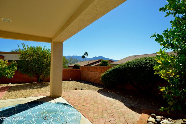 1477 W Desert Jewel Court, Green Valley, AZ 85622