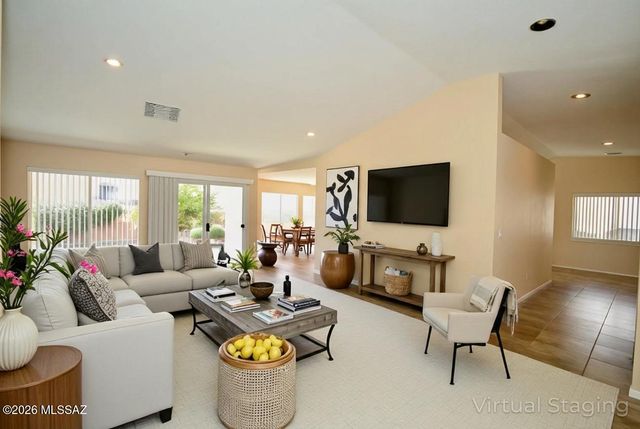 1477 W Desert Jewel Court, Green Valley, AZ 85622