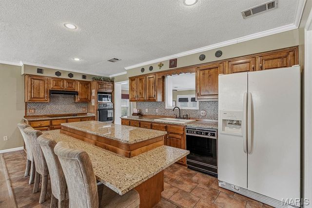 3405 State Route Ee, Kennett, MO 63857