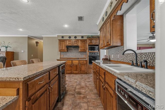 3405 State Route Ee, Kennett, MO 63857