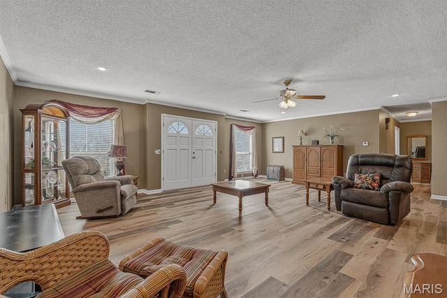 3405 State Route Ee, Kennett, MO 63857