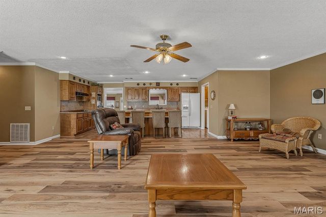 3405 State Route Ee, Kennett, MO 63857