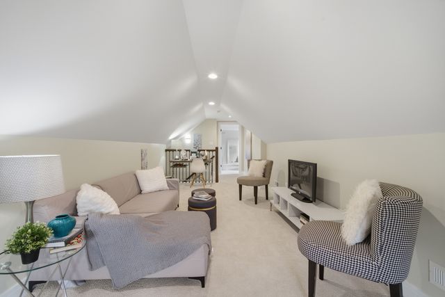 533 E 88th Place, Chicago, IL 60619
