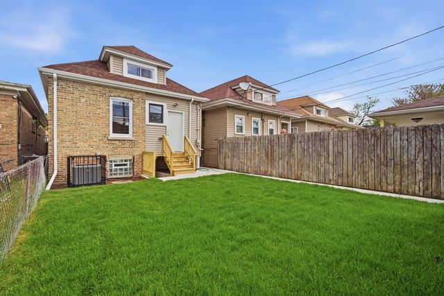 533 E 88th Place, Chicago, IL 60619
