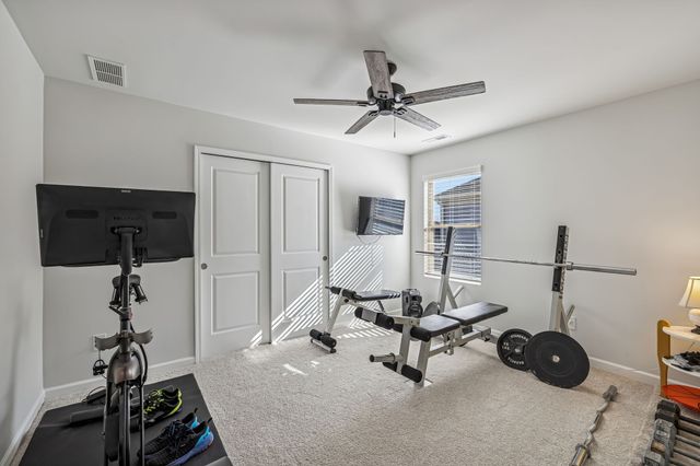 3254 Holiday Ln, Columbia, TN 38401