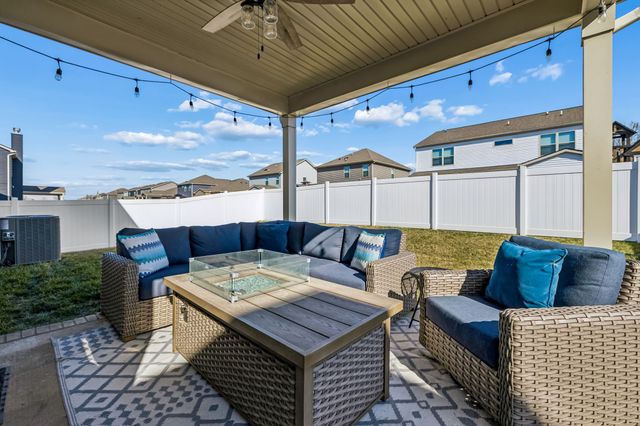 3254 Holiday Ln, Columbia, TN 38401