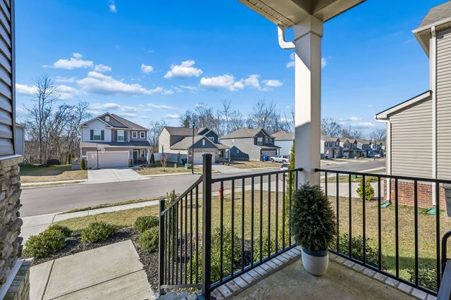 3254 Holiday Ln, Columbia, TN 38401