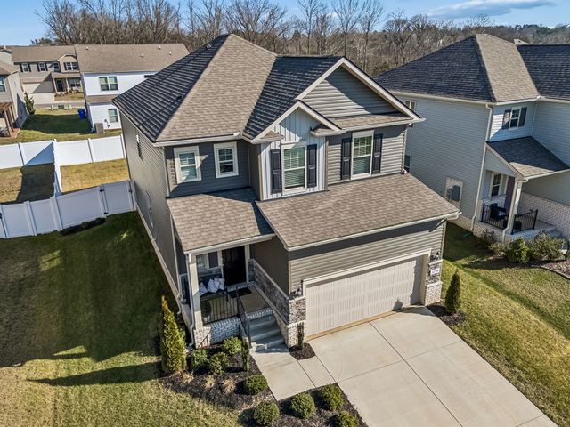 3254 Holiday Ln, Columbia, TN 38401