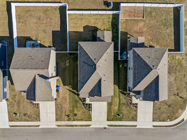 3254 Holiday Ln, Columbia, TN 38401