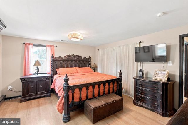 1324 TIMBER LN, Chalfont, PA 18914