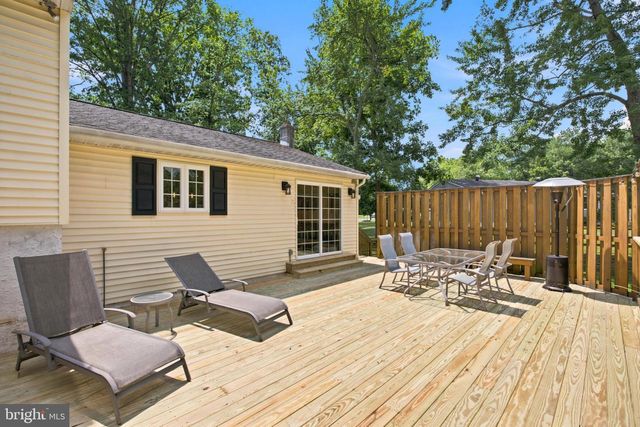 1324 TIMBER LN, Chalfont, PA 18914