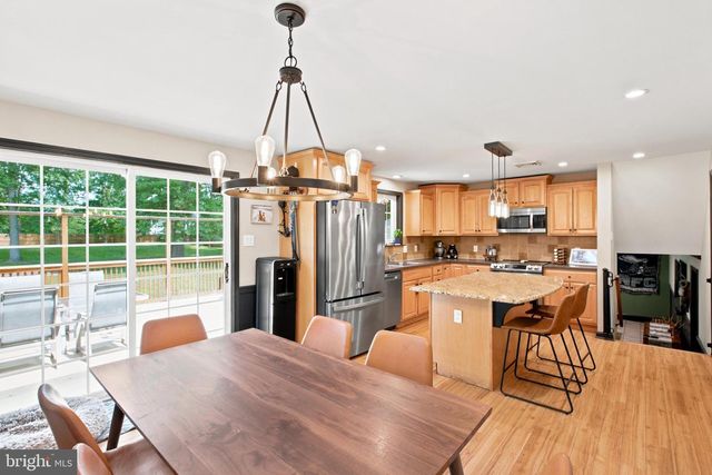 1324 TIMBER LN, Chalfont, PA 18914