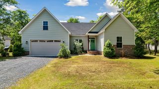300 Diamondhead Drive, Pinehurst, NC 28374