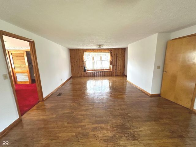 2790 E Morgan Street, Martinsville, IN 46151