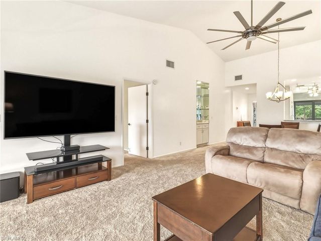 15452 Admiralty CIR 9, North Fort Myers, FL 33917