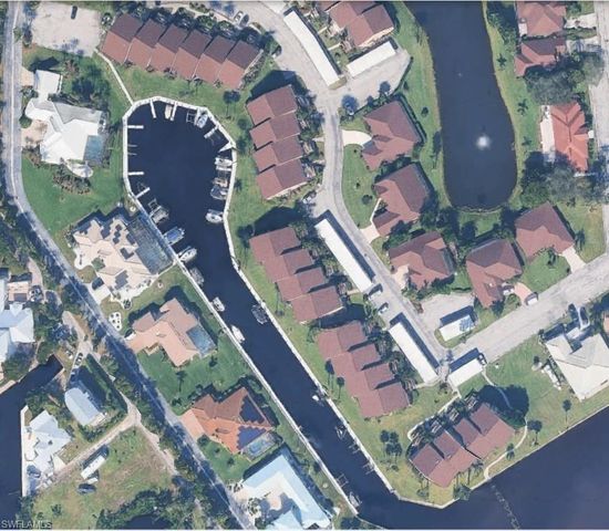 15452 Admiralty CIR 9, North Fort Myers, FL 33917