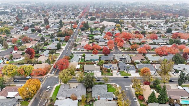 1805 E Orangeburg Ave, Modesto, CA 95355