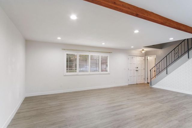 1805 E Orangeburg Ave, Modesto, CA 95355