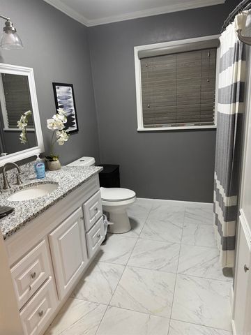 230 Berg Avenue, Camden, AR 71701