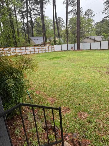230 Berg Avenue, Camden, AR 71701