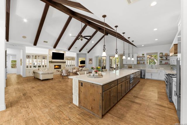 956 Jenny Leigh, Bulverde, TX 78163