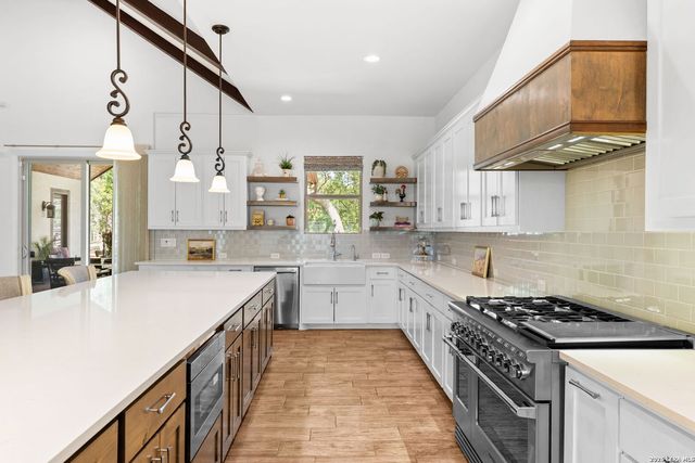 956 Jenny Leigh, Bulverde, TX 78163