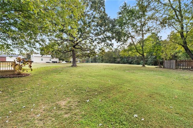 10360 N Highway 265, Fayetteville, AR 72701