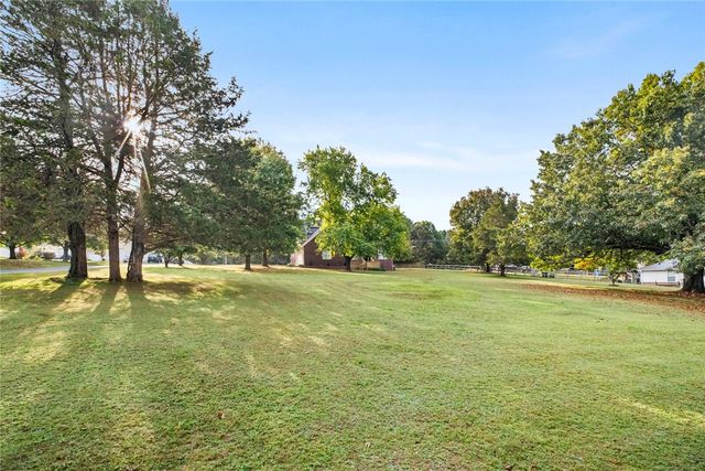 10360 N Highway 265, Fayetteville, AR 72701