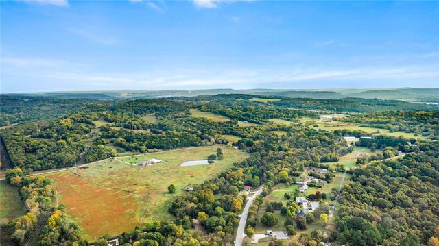 10360 N Highway 265, Fayetteville, AR 72701