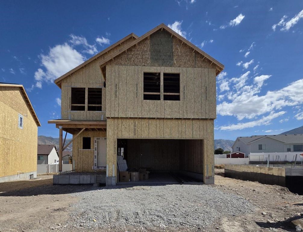 1700 N OLD LOON AVE #105, Tooele, UT 84074 — exterior