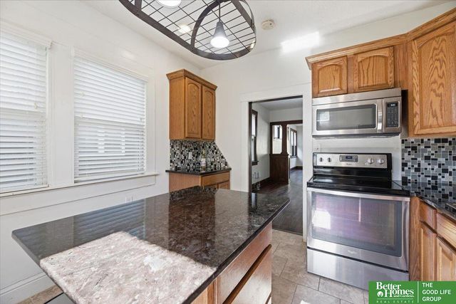 3629 S 23rd Street, Omaha, NE 68108