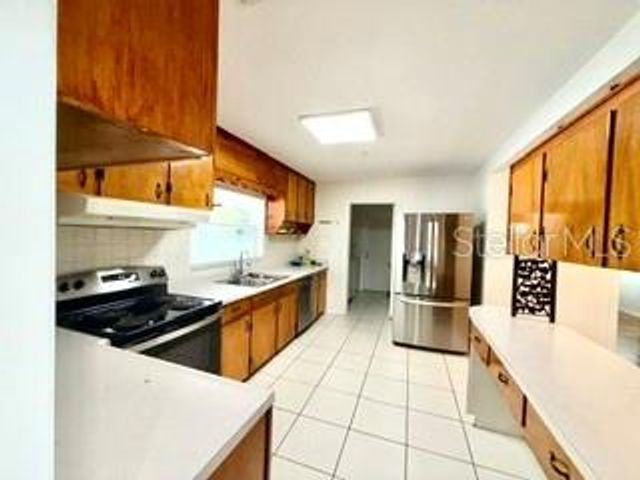 2410 LANDO LANE, Orlando, FL 32806