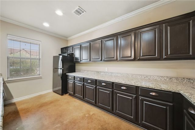 343 Newcomb Lane, College Station, TX 77845