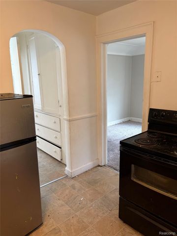 7533 Quinn Street, Detroit, MI 48234