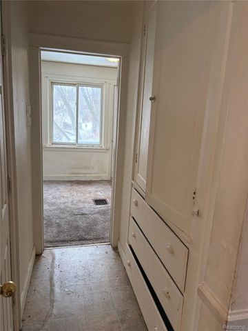 7533 Quinn Street, Detroit, MI 48234