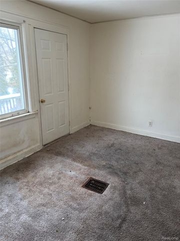 7533 Quinn Street, Detroit, MI 48234