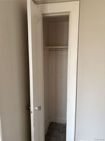 7533 Quinn Street, Detroit, MI 48234