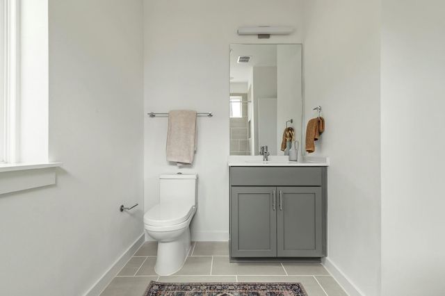 5107 Menchaca RD 4, Austin, TX 78745