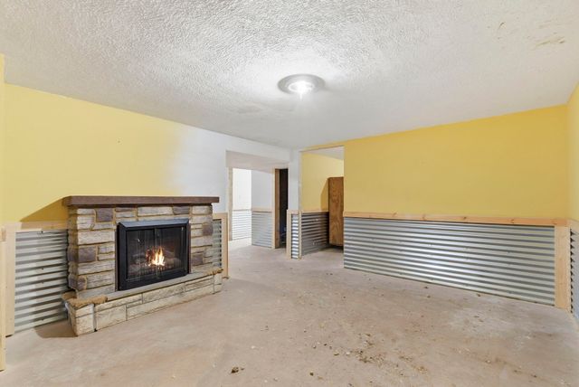 44 High Country Drive, Marshfield, MO 65706